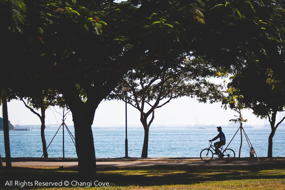 Changi Cove Hotel Singapore Exterior photo